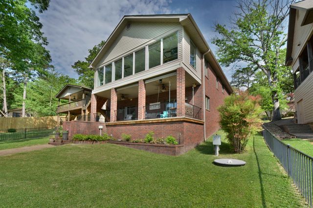 210 EDGEWATER Circle, Hot Springs, AR 71913