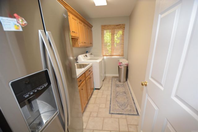 210 EDGEWATER Circle, Hot Springs, AR 71913