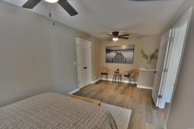 210 EDGEWATER Circle, Hot Springs, AR 71913