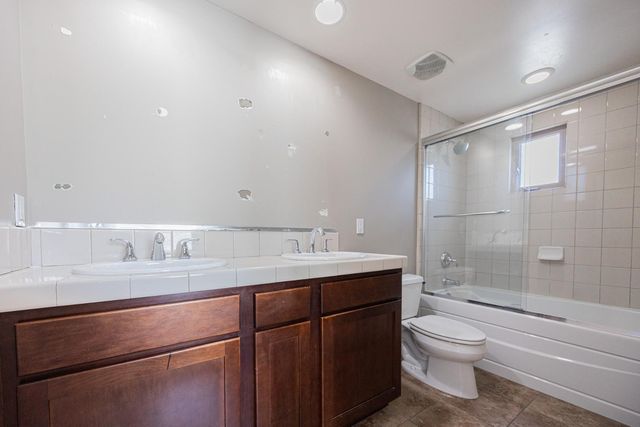 563 W 6th Street, Tempe, AZ 85281