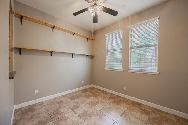 563 W 6th Street, Tempe, AZ 85281
