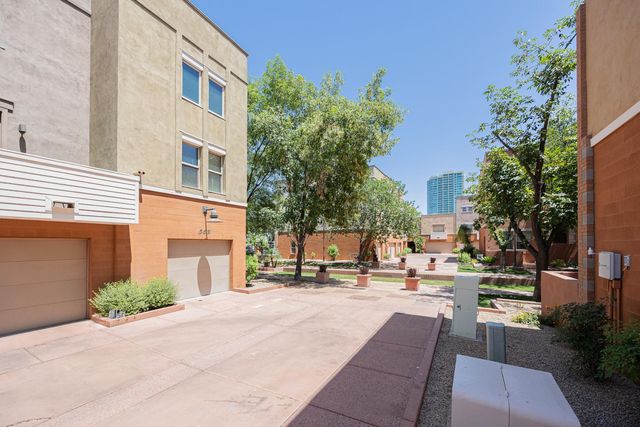 563 W 6th Street, Tempe, AZ 85281