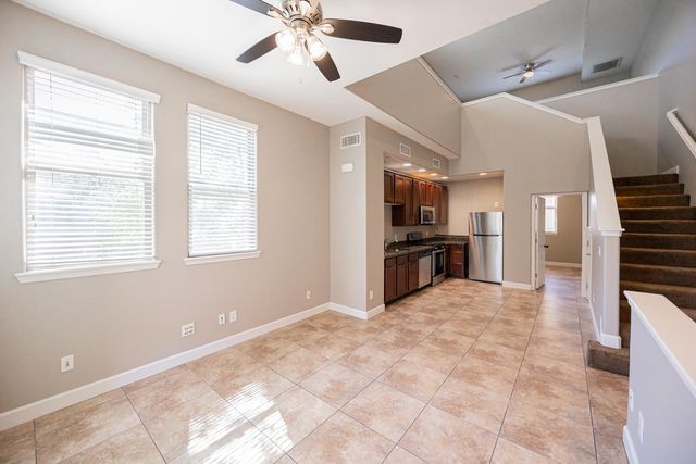 563 W 6th Street, Tempe, AZ 85281