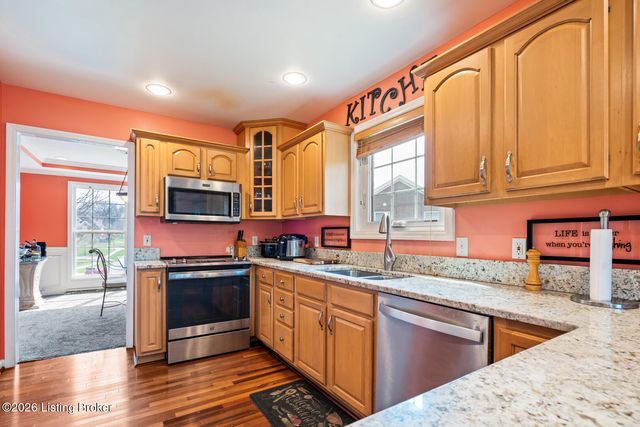 5307 Pavilion Way, Louisville, KY 40291