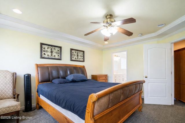 5307 Pavilion Way, Louisville, KY 40291