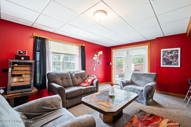 5307 Pavilion Way, Louisville, KY 40291