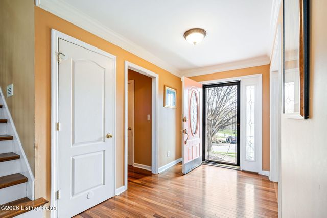 5307 Pavilion Way, Louisville, KY 40291