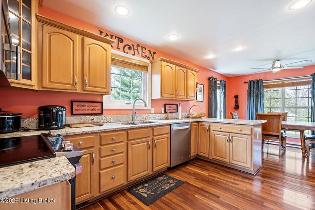 5307 Pavilion Way, Louisville, KY 40291