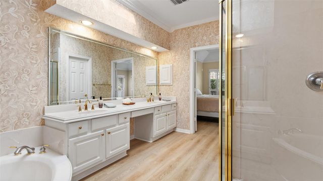 2430 Fairway Pointe Drive, League City, TX 77573