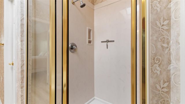 2430 Fairway Pointe Drive, League City, TX 77573
