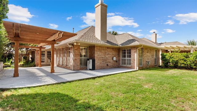 2430 Fairway Pointe Drive, League City, TX 77573