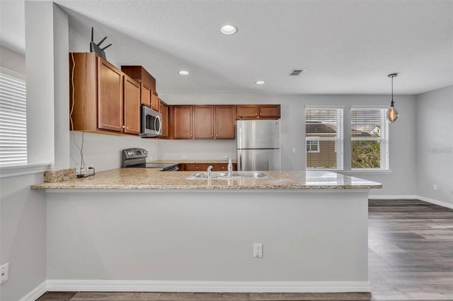 8677 MARTINSON STREET, Orlando, FL 32827