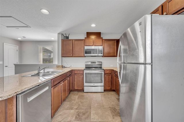 8677 MARTINSON STREET, Orlando, FL 32827