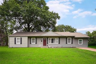 8604 E 53rd Terrace, Kansas City, MO 64129