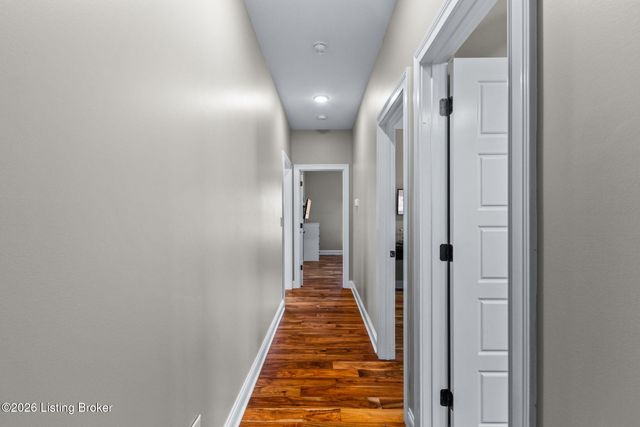 673 Martha's Ct, Mt Washington, KY 40047