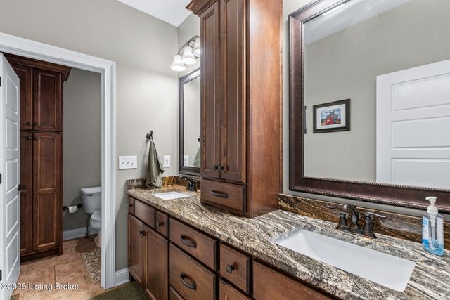 673 Martha's Ct, Mt Washington, KY 40047