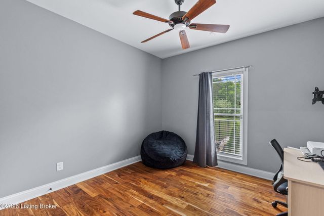 673 Martha's Ct, Mt Washington, KY 40047