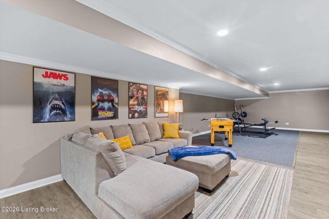 673 Martha's Ct, Mt Washington, KY 40047