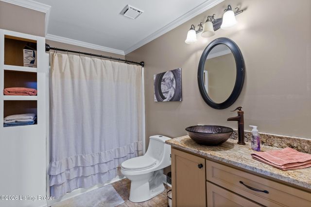 673 Martha's Ct, Mt Washington, KY 40047