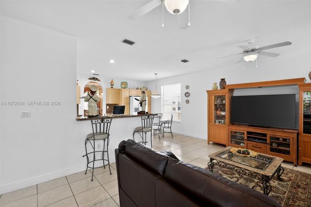 16613 NW 77th Path, Miami Lakes, FL 33016