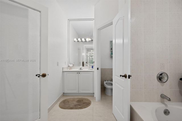 16613 NW 77th Path, Miami Lakes, FL 33016