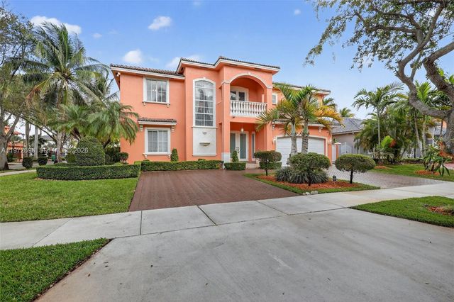 16613 NW 77th Path, Miami Lakes, FL 33016