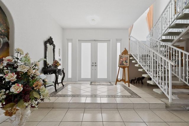 16613 NW 77th Path, Miami Lakes, FL 33016