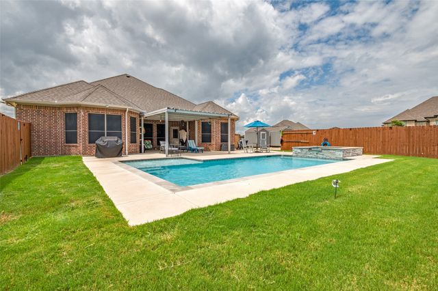 230 Highgate Drive, Venus, TX 76084
