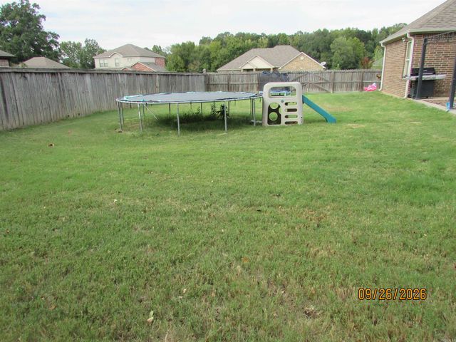 21 Daytona Dr, Cabot, AR 72023