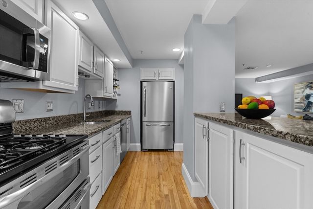 453 Massachusetts Ave 1, Boston, MA 02118