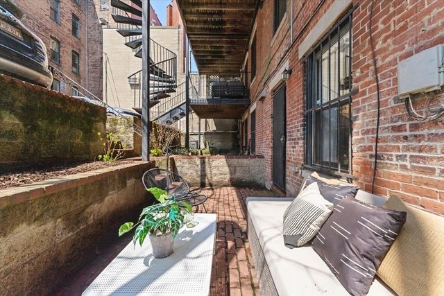 453 Massachusetts Ave 1, Boston, MA 02118