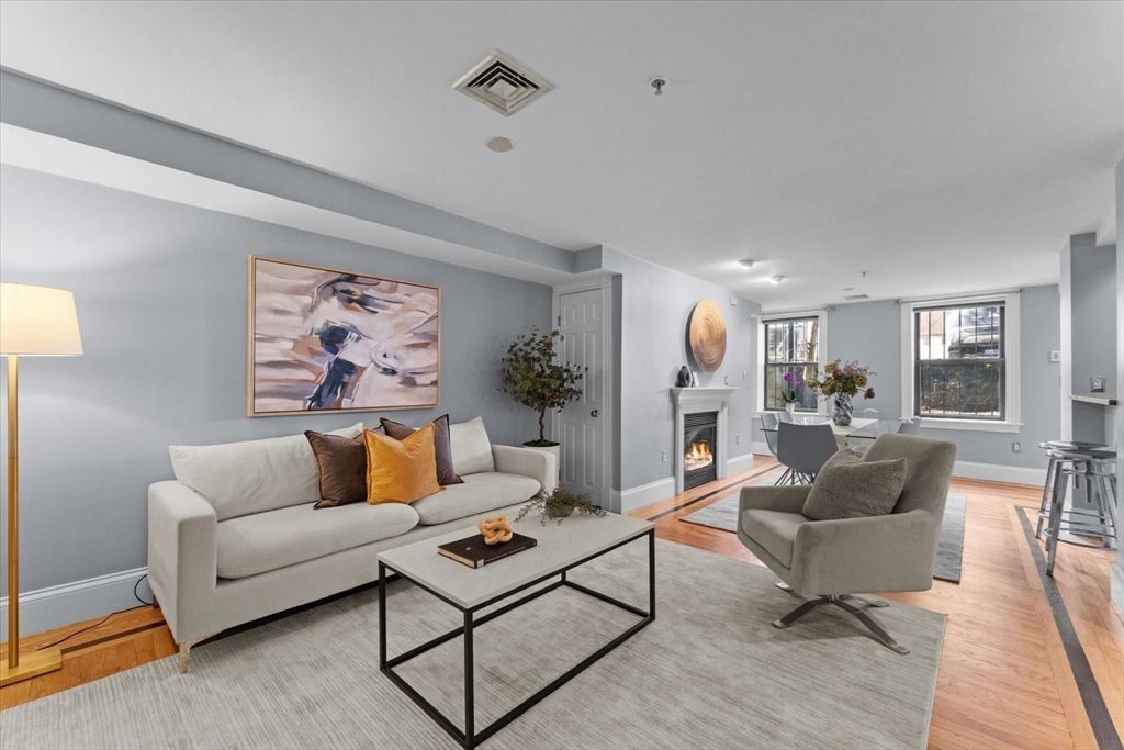 453 Massachusetts Ave 1, Boston, MA 02118