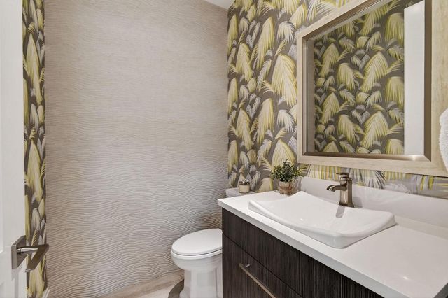 14662 Watermark Way, Palm Beach Gardens, FL 33410