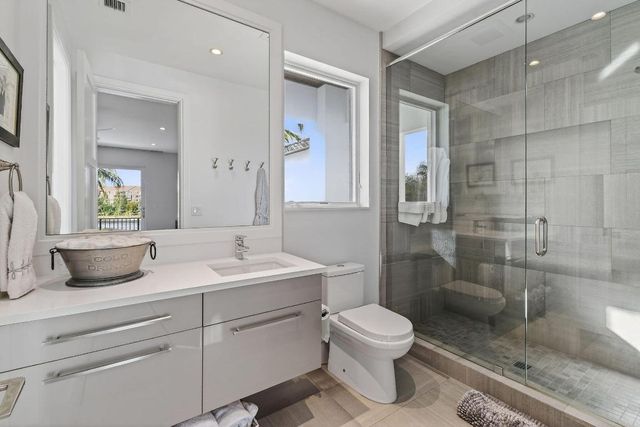 14662 Watermark Way, Palm Beach Gardens, FL 33410