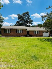 106 Tilghman Drive, Goldsboro, NC 27534
