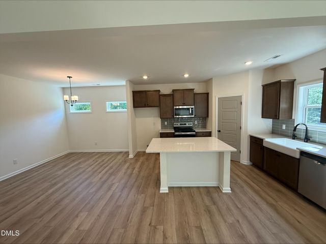 10308 Hamish Drive, Zebulon, NC 27597
