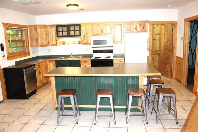 N1060 Resewood Avenue, Neillsville, WI 54456