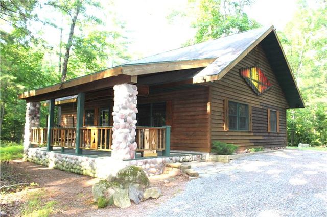 N1060 Resewood Avenue, Neillsville, WI 54456