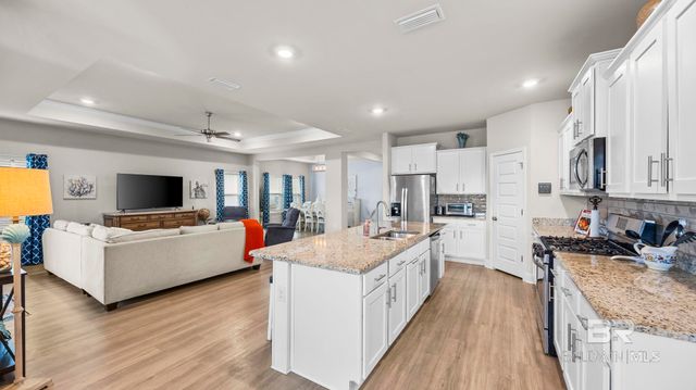 394 Apollo Avenue, Gulf Shores, AL 36542