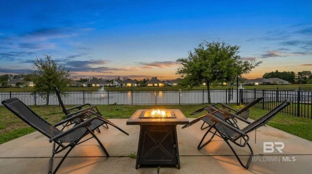 394 Apollo Avenue, Gulf Shores, AL 36542