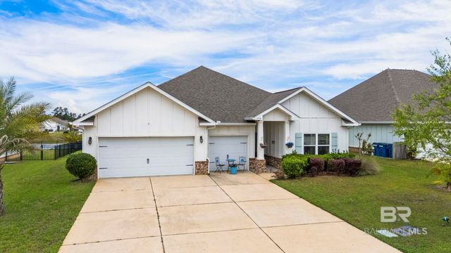 394 Apollo Avenue, Gulf Shores, AL 36542