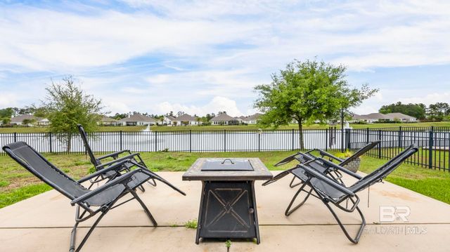 394 Apollo Avenue, Gulf Shores, AL 36542