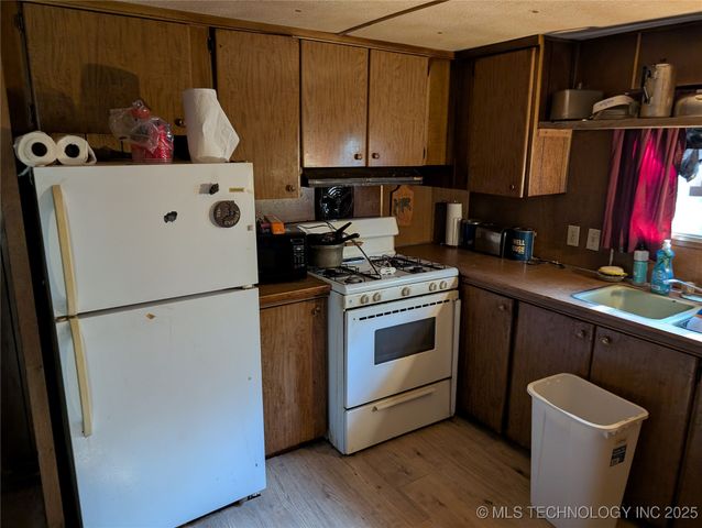114572 Woodside Drive, Eufaula, OK 74432