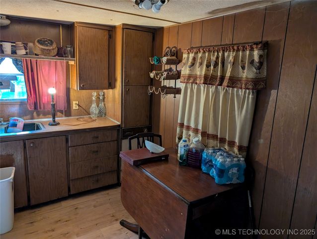 114572 Woodside Drive, Eufaula, OK 74432