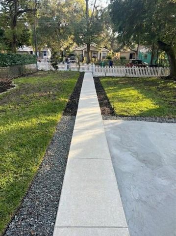 2102 E CARACAS STREET, Tampa, FL 33610