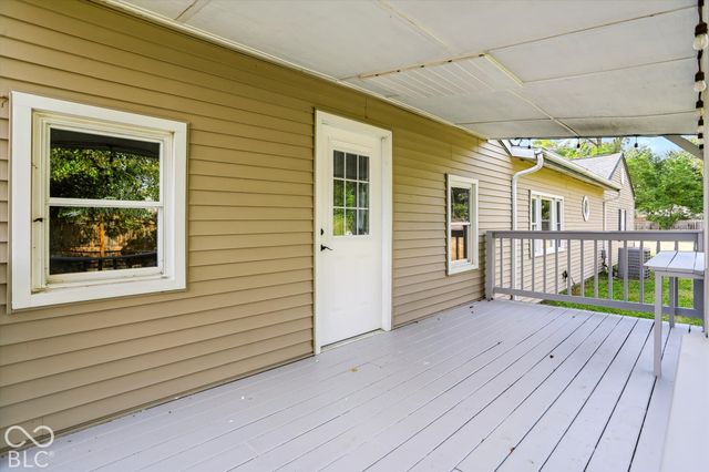 7036 E 300 S, Whitestown, IN 46075
