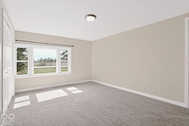 7036 E 300 S, Whitestown, IN 46075