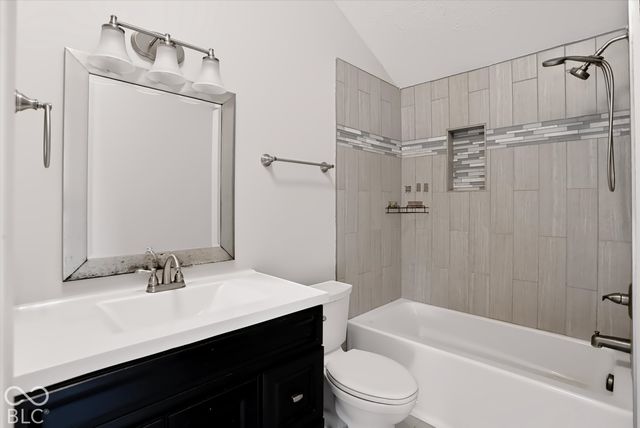 7036 E 300 S, Whitestown, IN 46075