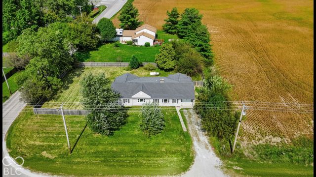 7036 E 300 S, Whitestown, IN 46075