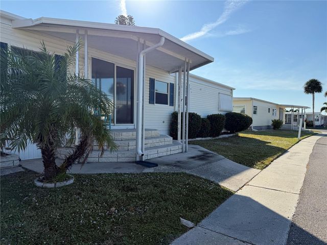 560 LILY OF THE VALLEY DRIVE, Venice, FL 34293